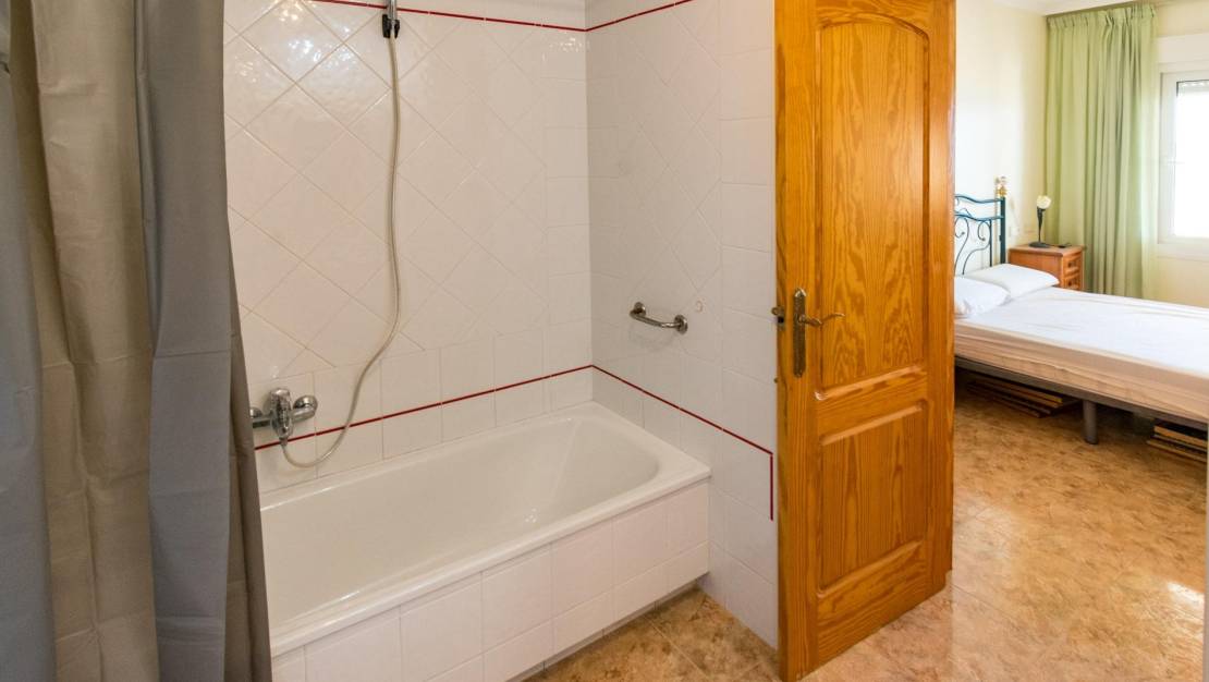 Venta - Apartment - Torrevieja - La Mata