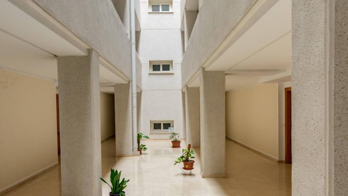 Venta - Apartment - Torrevieja - La Mata