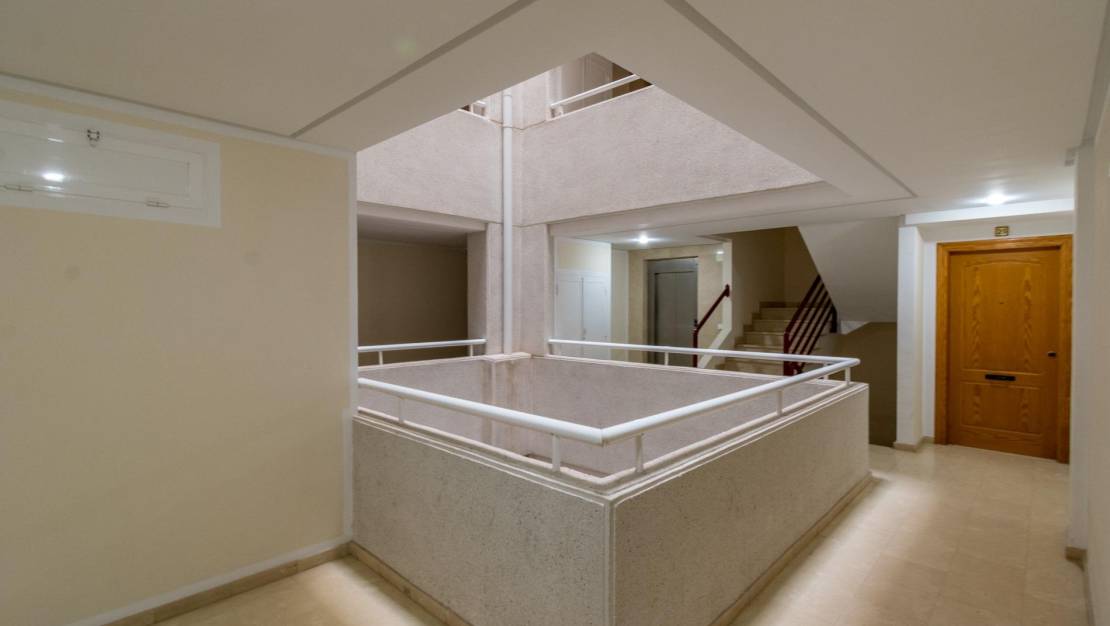 Venta - Apartment - Torrevieja - La Mata