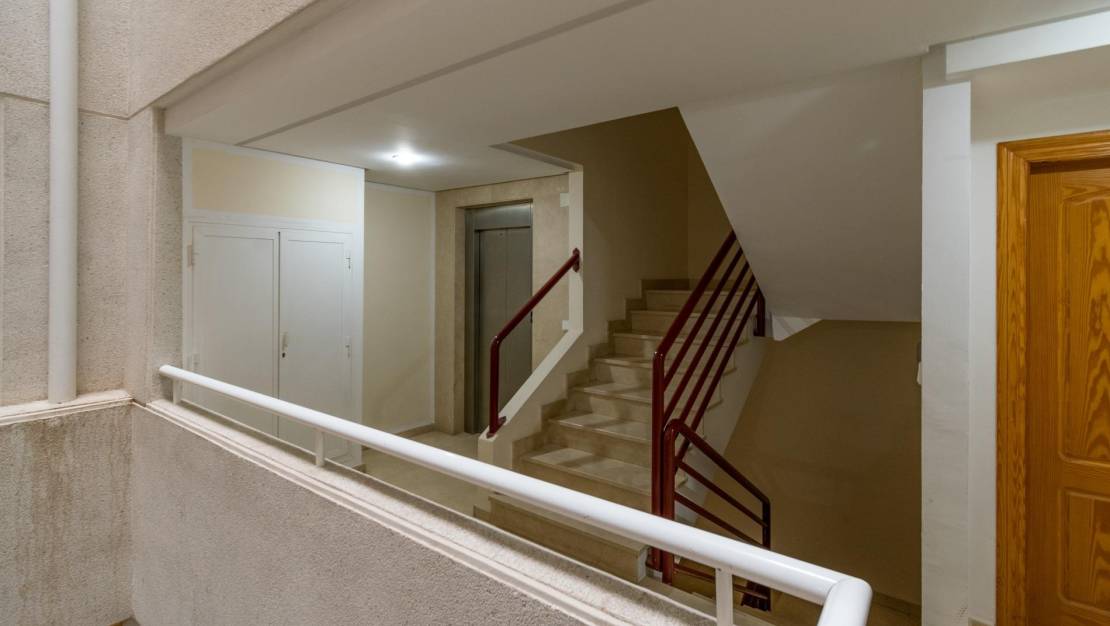 Venta - Apartment - Torrevieja - La Mata
