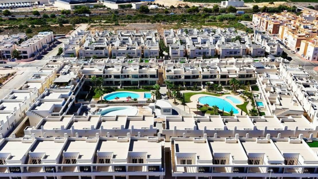 Venta - Apartment - Torrevieja - La Veleta