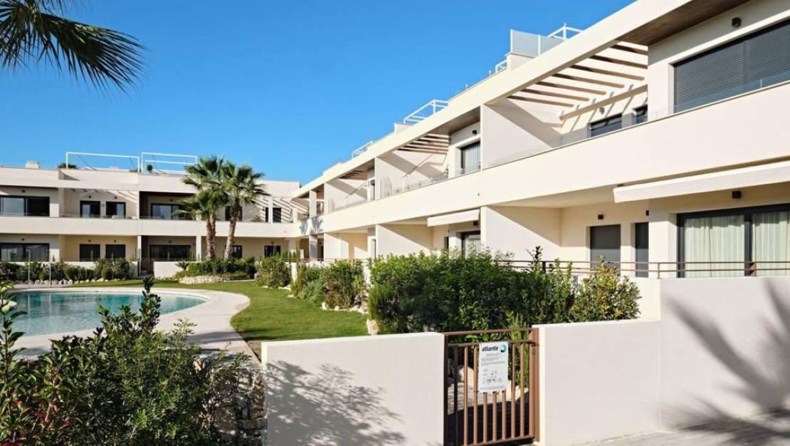 Venta - Apartment - Torrevieja - La Veleta