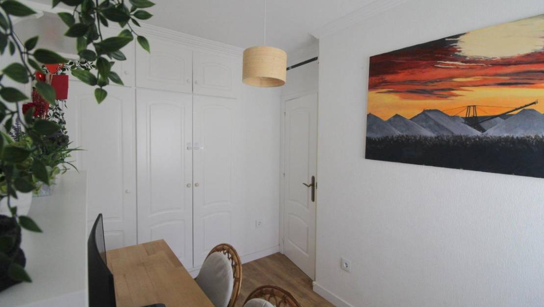 Venta - Apartment - Torrevieja - La Veleta