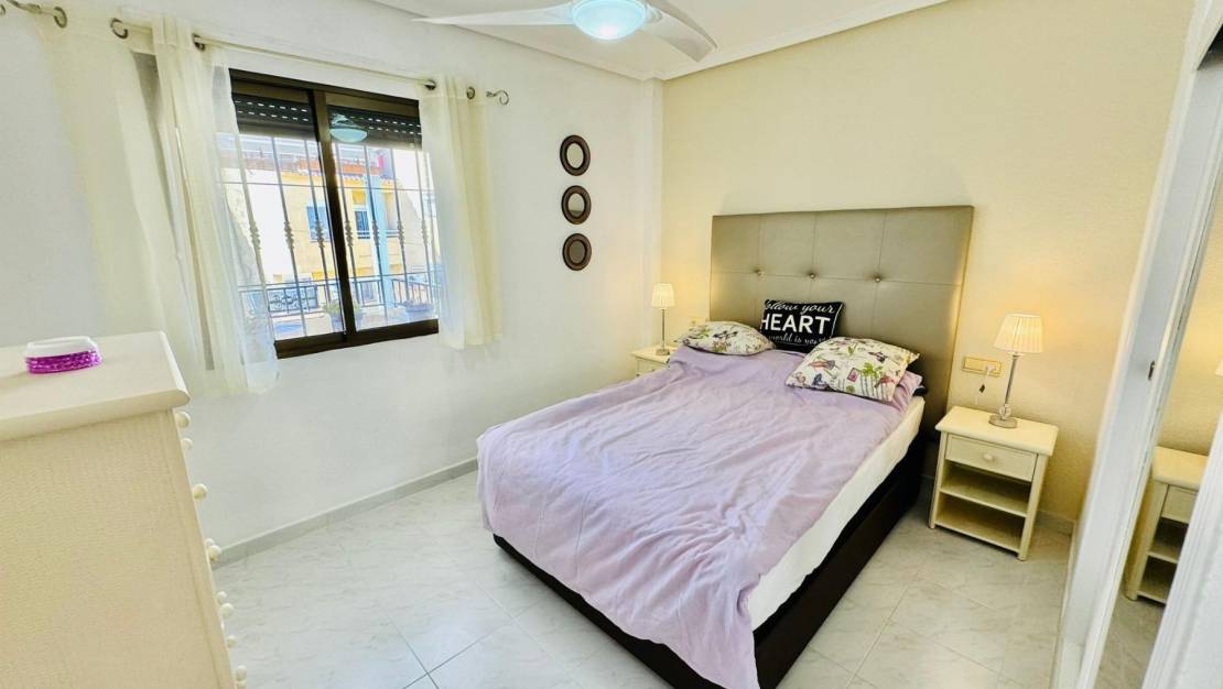 Venta - Apartment - Torrevieja - La Veleta