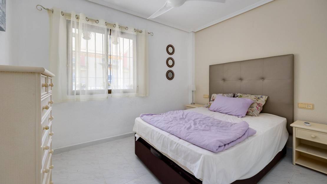 Venta - Apartment - Torrevieja - La Veleta