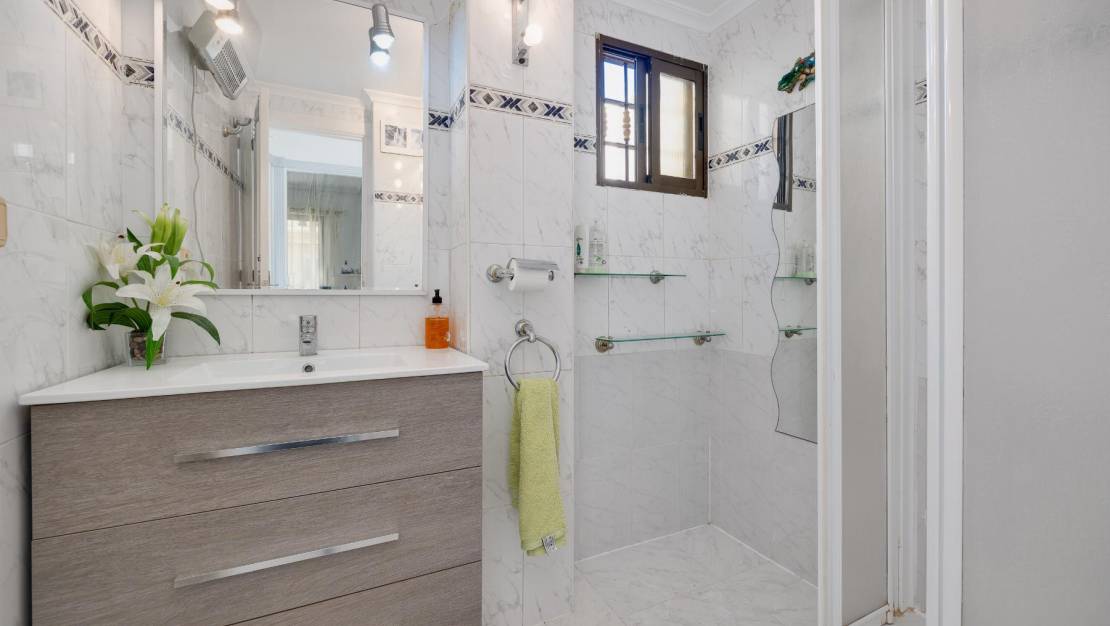 Venta - Apartment - Torrevieja - La Veleta