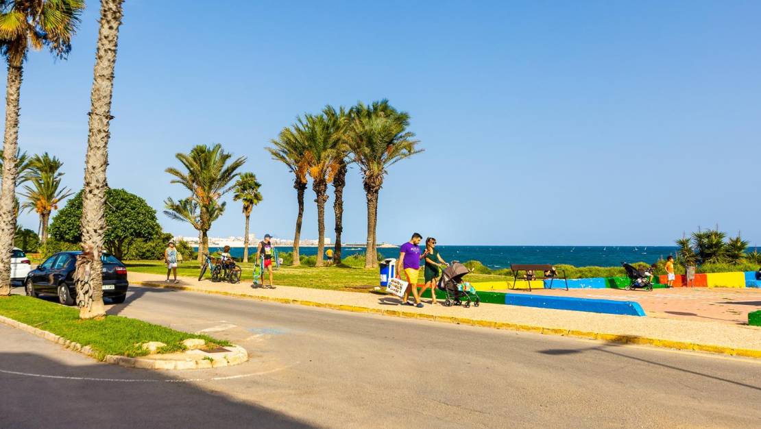Venta - Apartment - Torrevieja - La Veleta