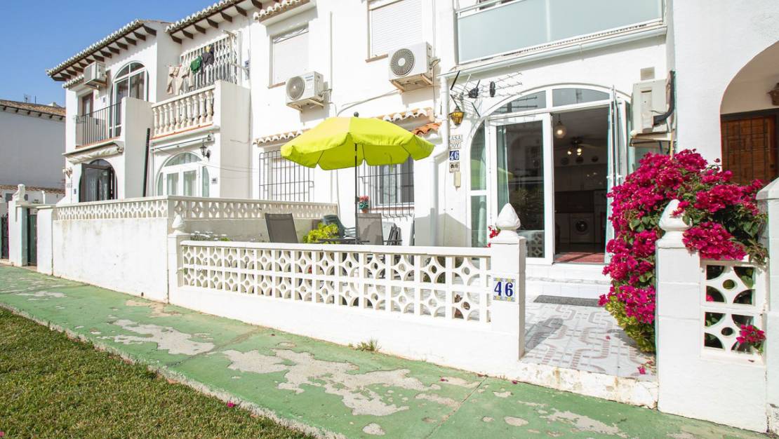Venta - Apartment - Torrevieja - Lago jardin