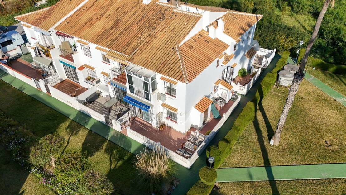 Venta - Apartment - Torrevieja - Lago jardin