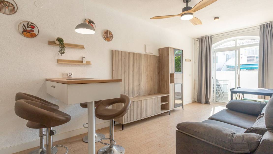 Venta - Apartment - Torrevieja - Lago jardin