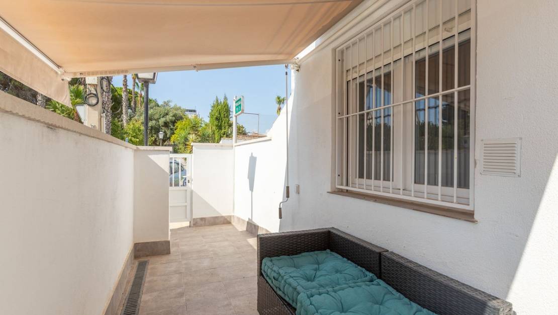 Venta - Apartment - Torrevieja - Lago jardin