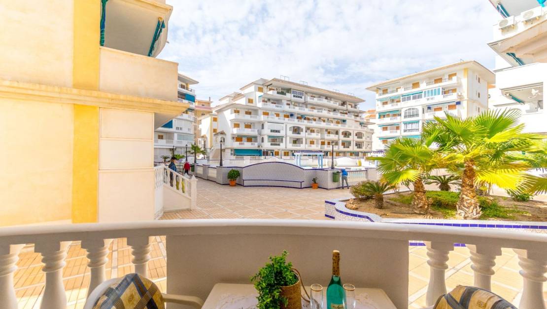 Venta - Apartment - Torrevieja - Los Europeos