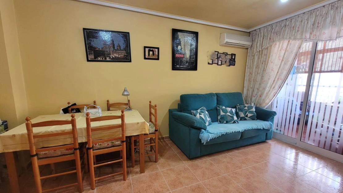 Venta - Apartment - Torrevieja - Nueva Torrevieja