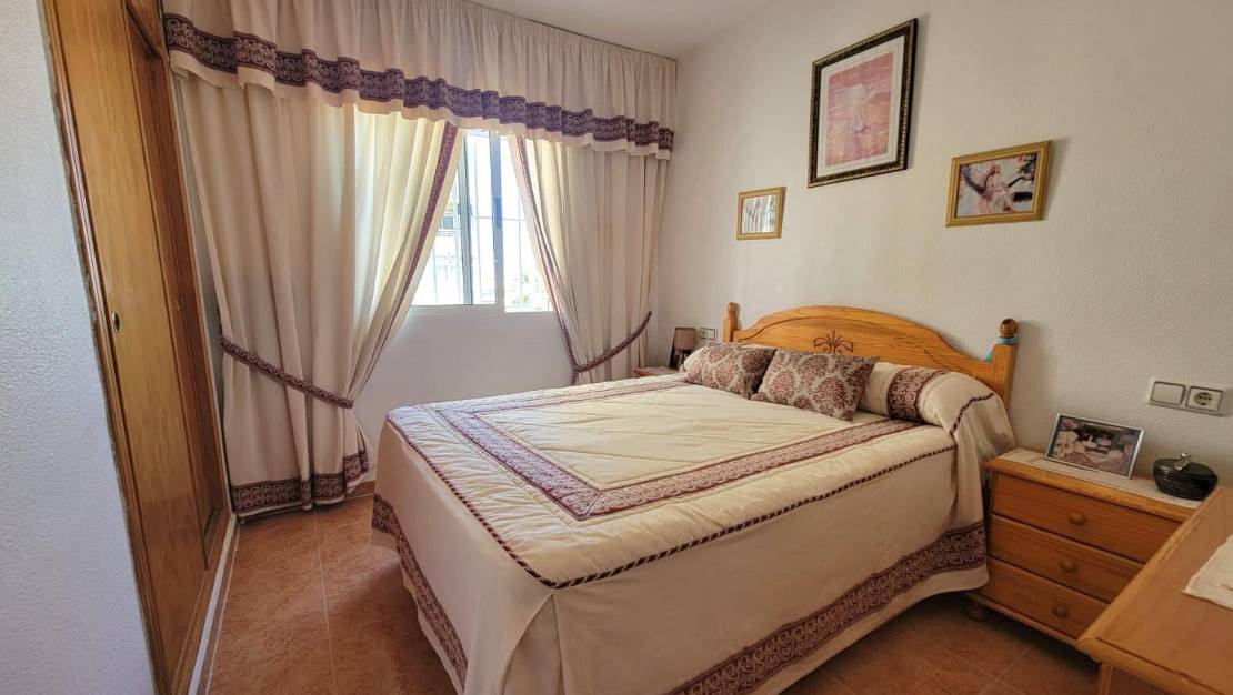 Venta - Apartment - Torrevieja - Nueva Torrevieja