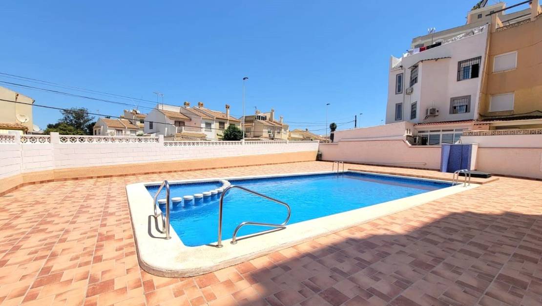 Venta - Apartment - Torrevieja - Nueva Torrevieja