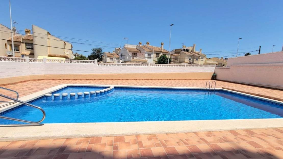 Venta - Apartment - Torrevieja - Nueva Torrevieja