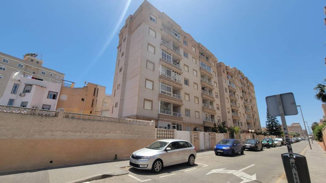 Venta - Apartment - Torrevieja - Nueva Torrevieja