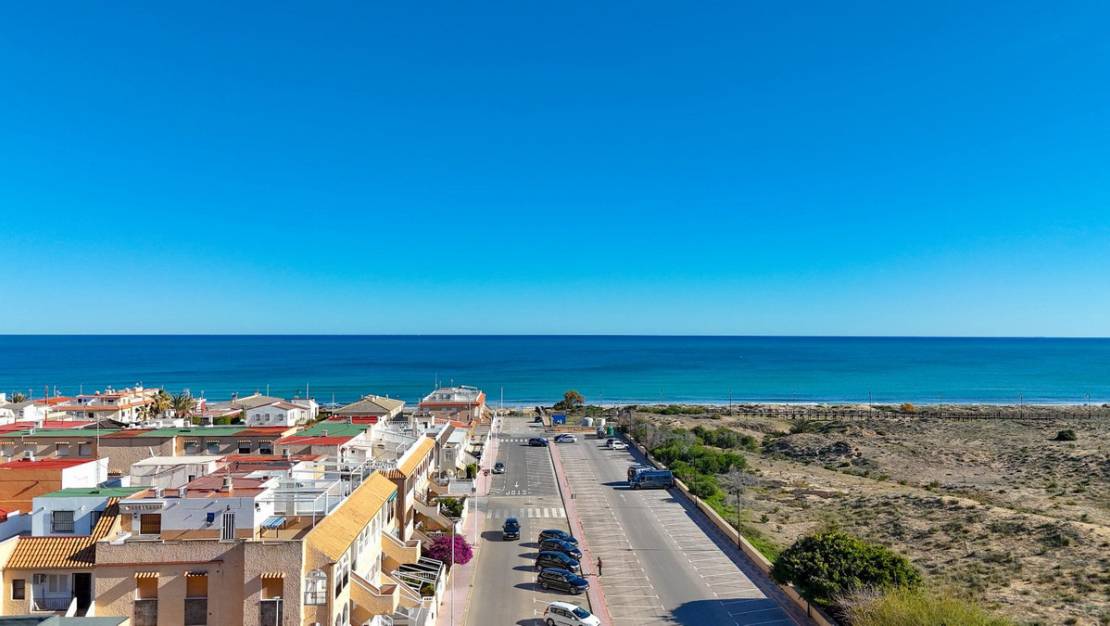 Venta - Apartment - Torrevieja - Playa De La Mata