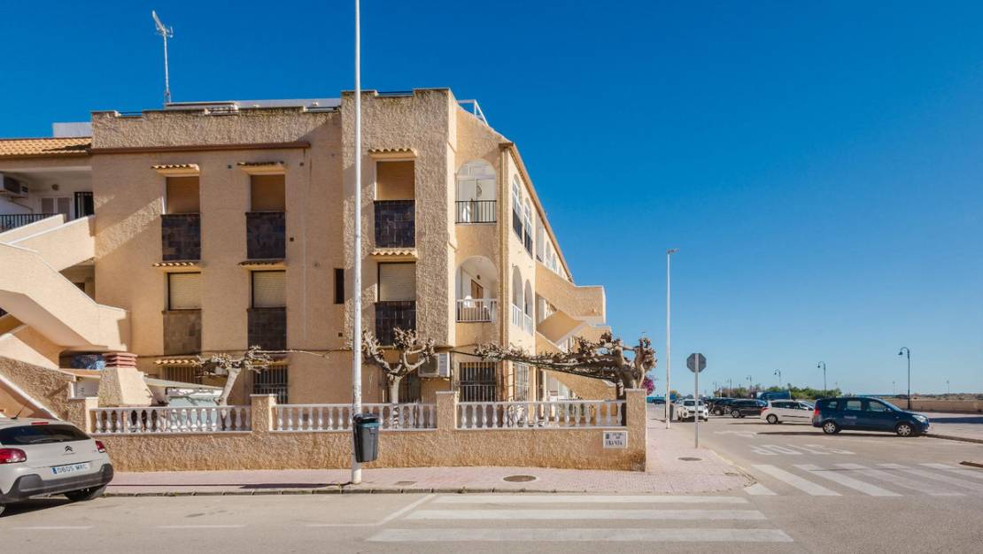 Venta - Apartment - Torrevieja - Playa De La Mata