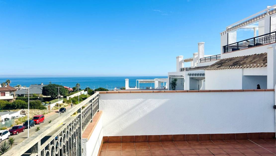 Venta - Apartment - Torrevieja - Playa De La Mata