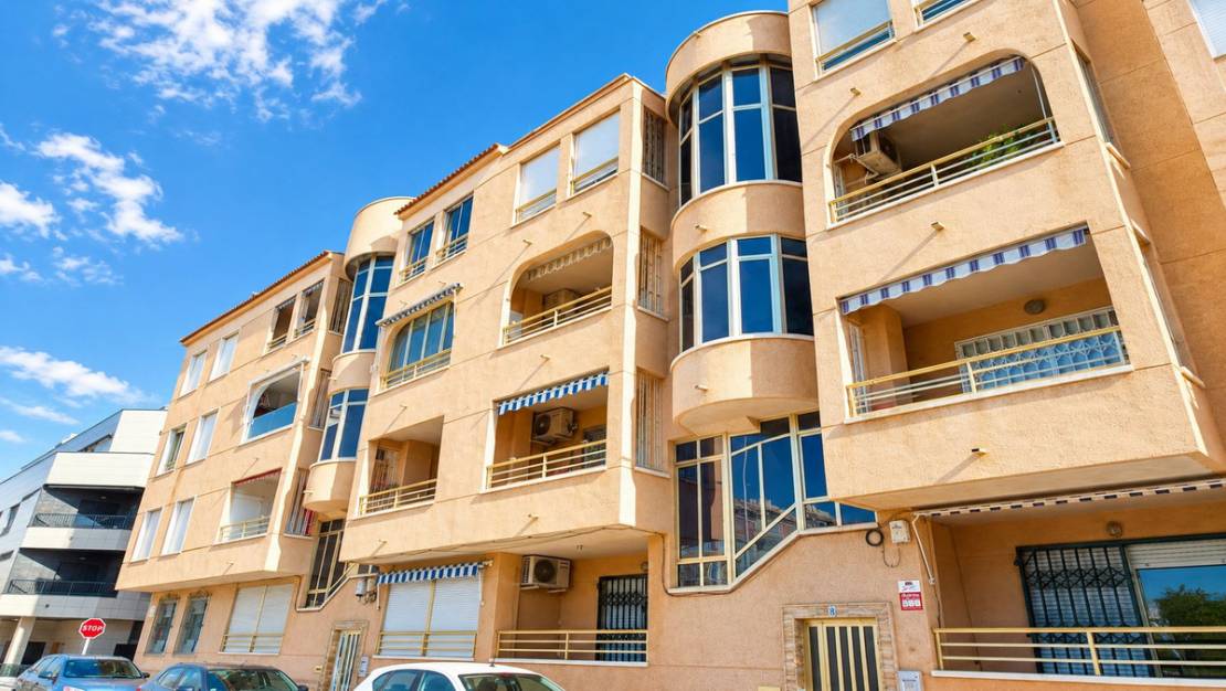 Venta - Apartment - Torrevieja - Playa De La Mata