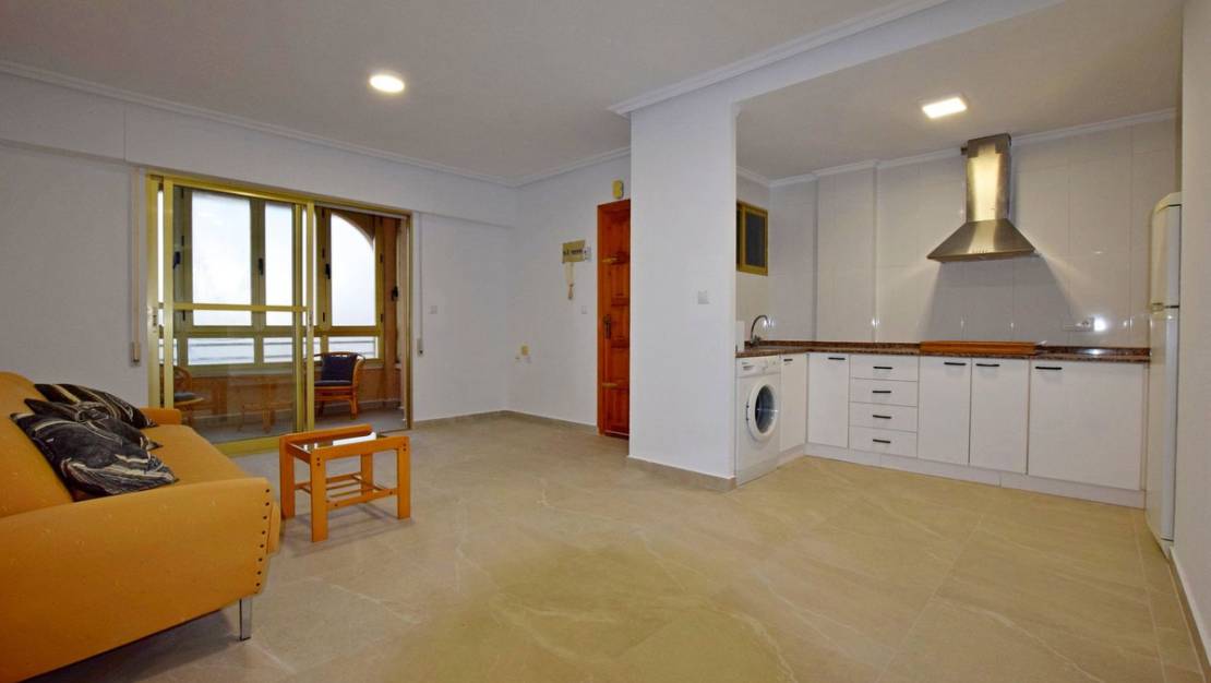 Venta - Apartment - Torrevieja - Playa De La Mata