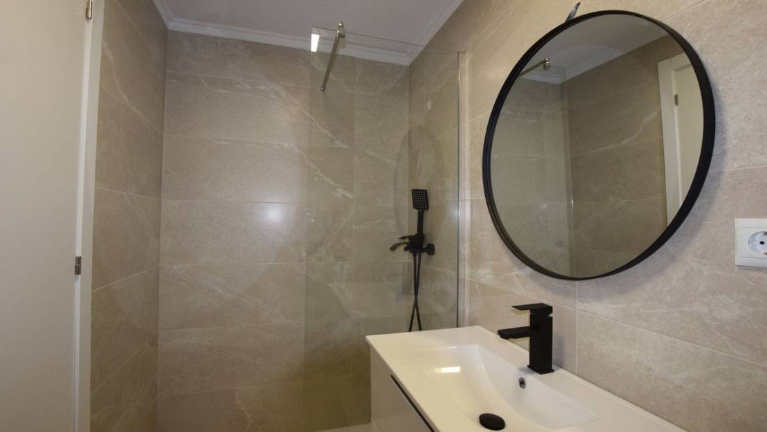 Venta - Apartment - Torrevieja - Playa De La Mata