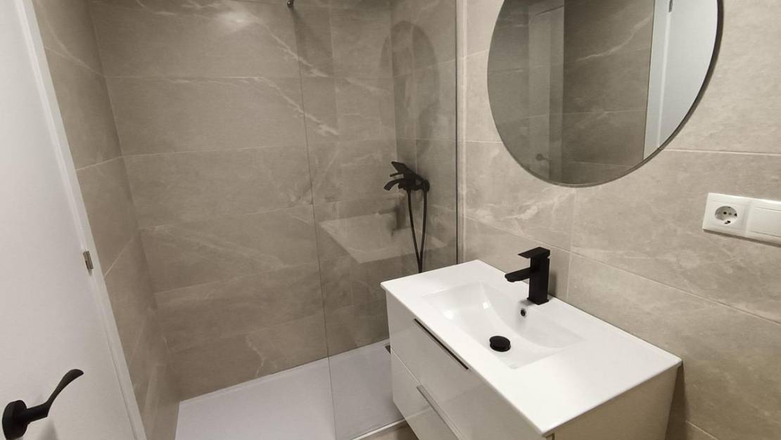 Venta - Apartment - Torrevieja - Playa De La Mata