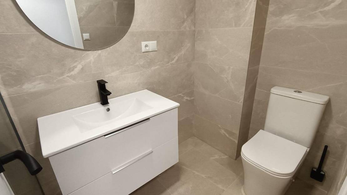 Venta - Apartment - Torrevieja - Playa De La Mata