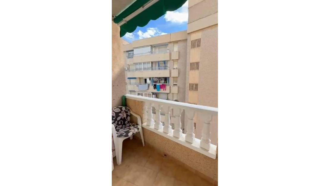 Venta - Apartment - Torrevieja - Playa de los Locos