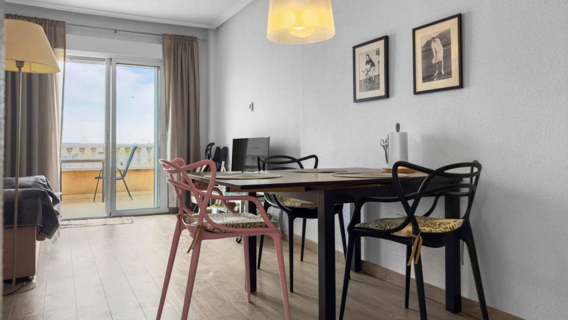 Venta - Apartment - Torrevieja - Playa de los Locos