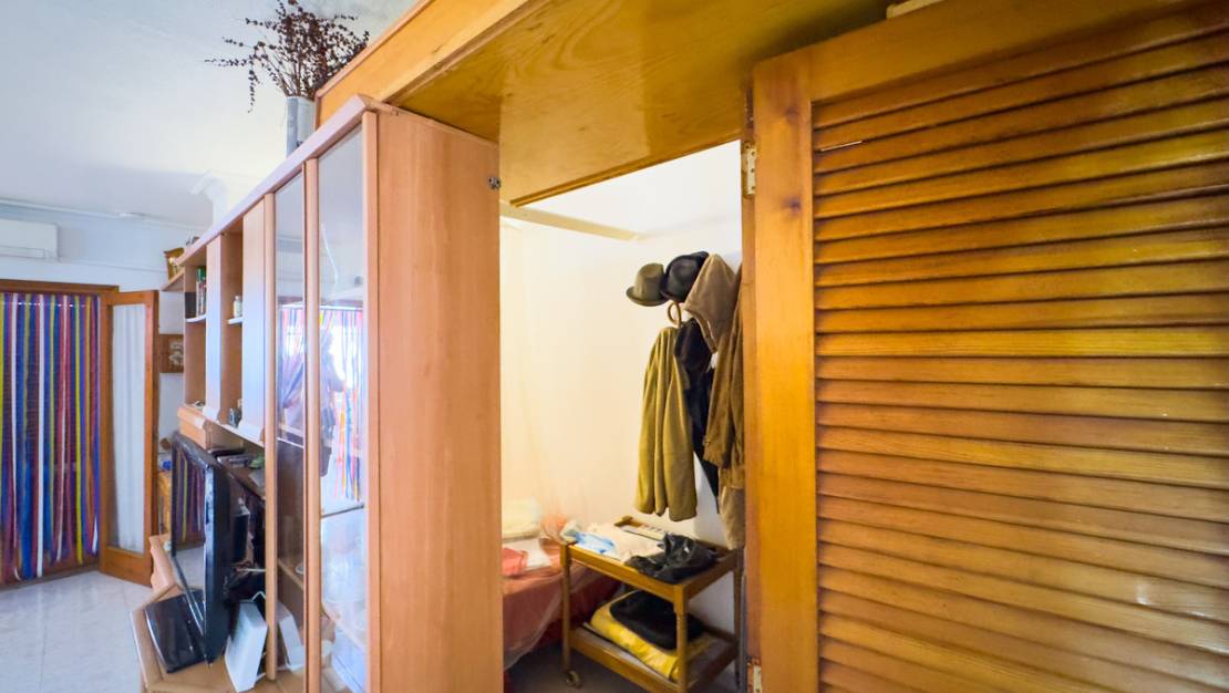 Venta - Apartment - Torrevieja - Playa de los Locos