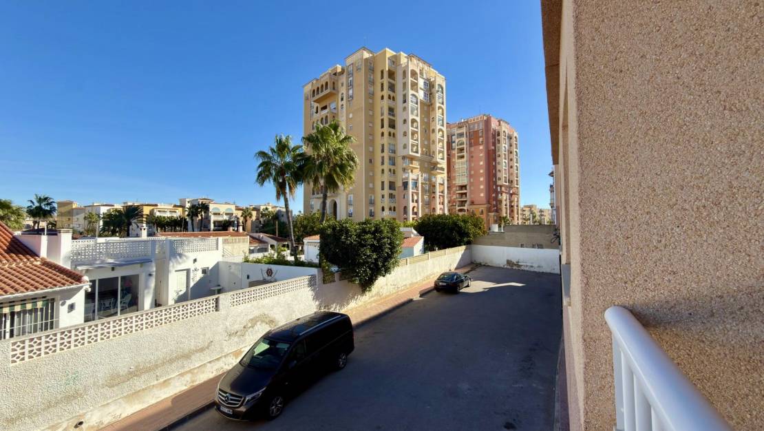 Venta - Apartment - Torrevieja - Playa de los Locos