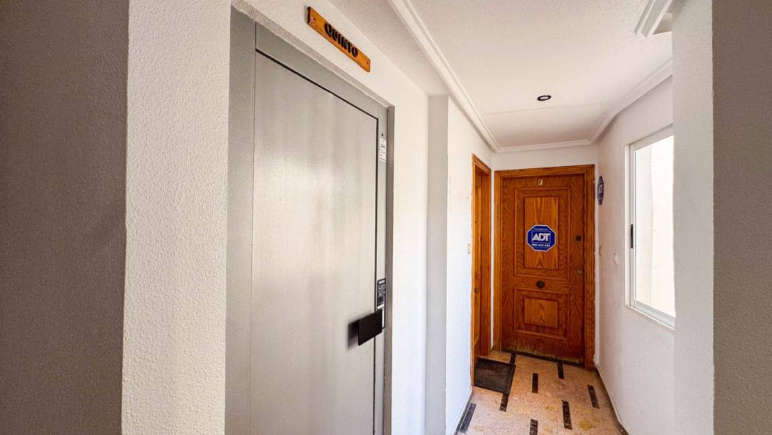 Venta - Apartment - Torrevieja - Playa de los Locos