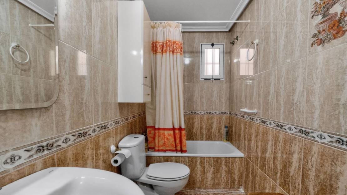 Venta - Apartment - Torrevieja - Playa de los Locos