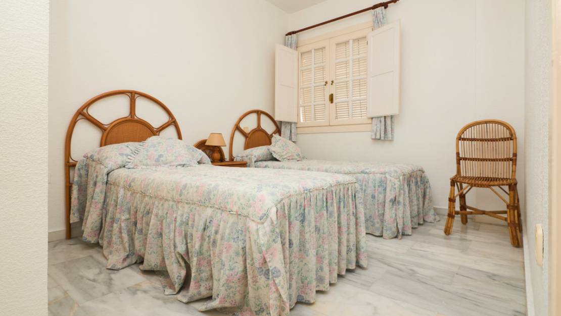 Venta - Apartment - Torrevieja - Playa de los Locos