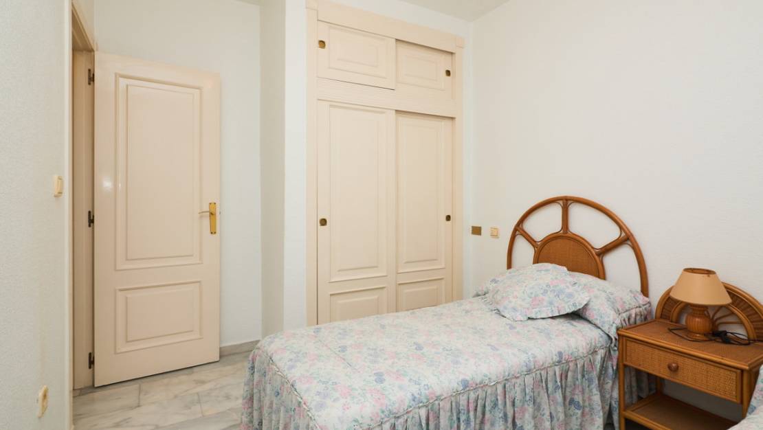Venta - Apartment - Torrevieja - Playa de los Locos