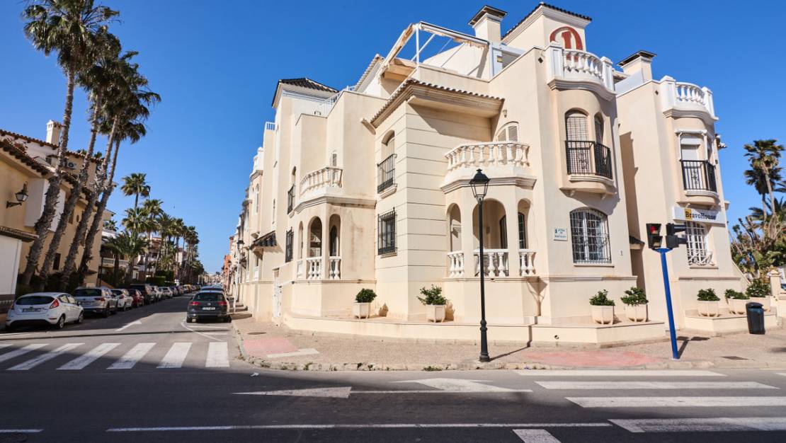 Venta - Apartment - Torrevieja - Playa de los Locos