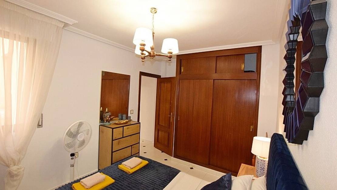 Venta - Apartment - Torrevieja - Playa de los Locos