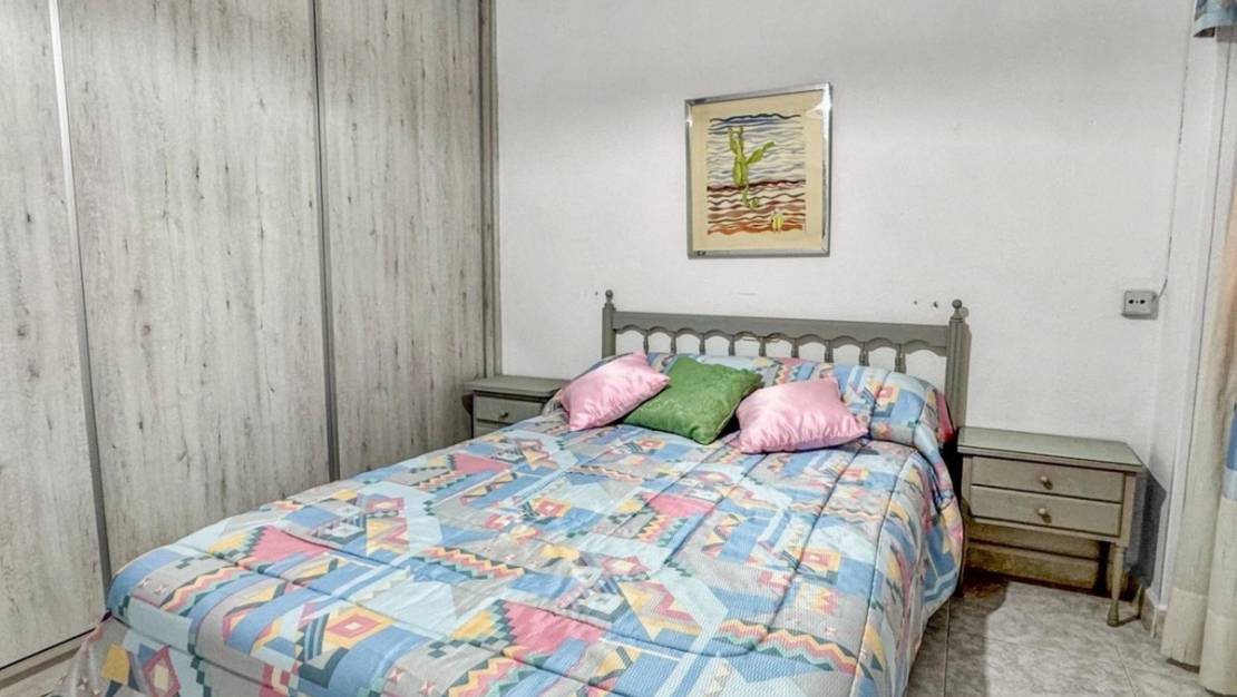 Venta - Apartment - Torrevieja - Playa de los Locos