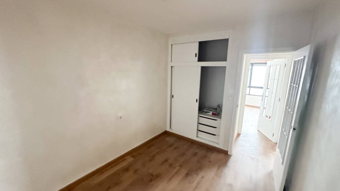 Venta - Apartment - Torrevieja - Playa de los Locos