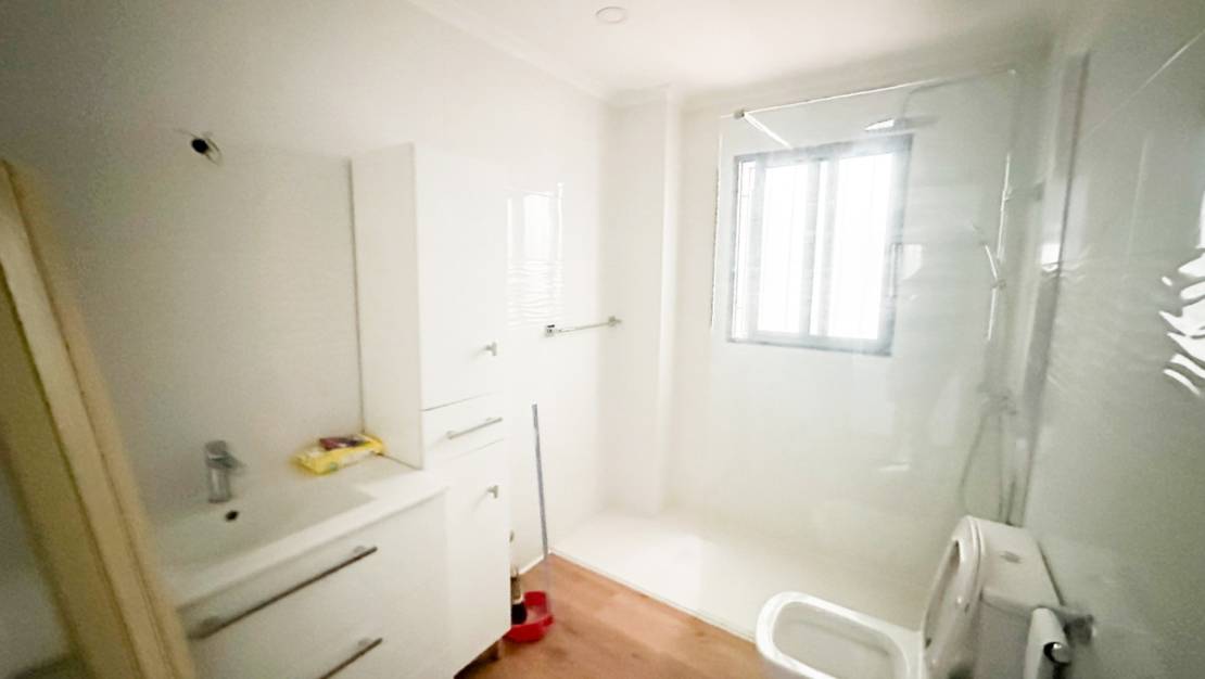 Venta - Apartment - Torrevieja - Playa de los Locos