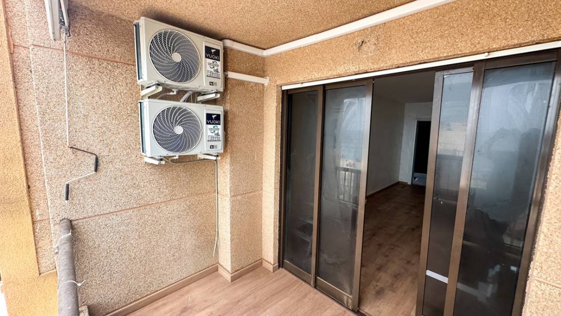 Venta - Apartment - Torrevieja - Playa de los Locos
