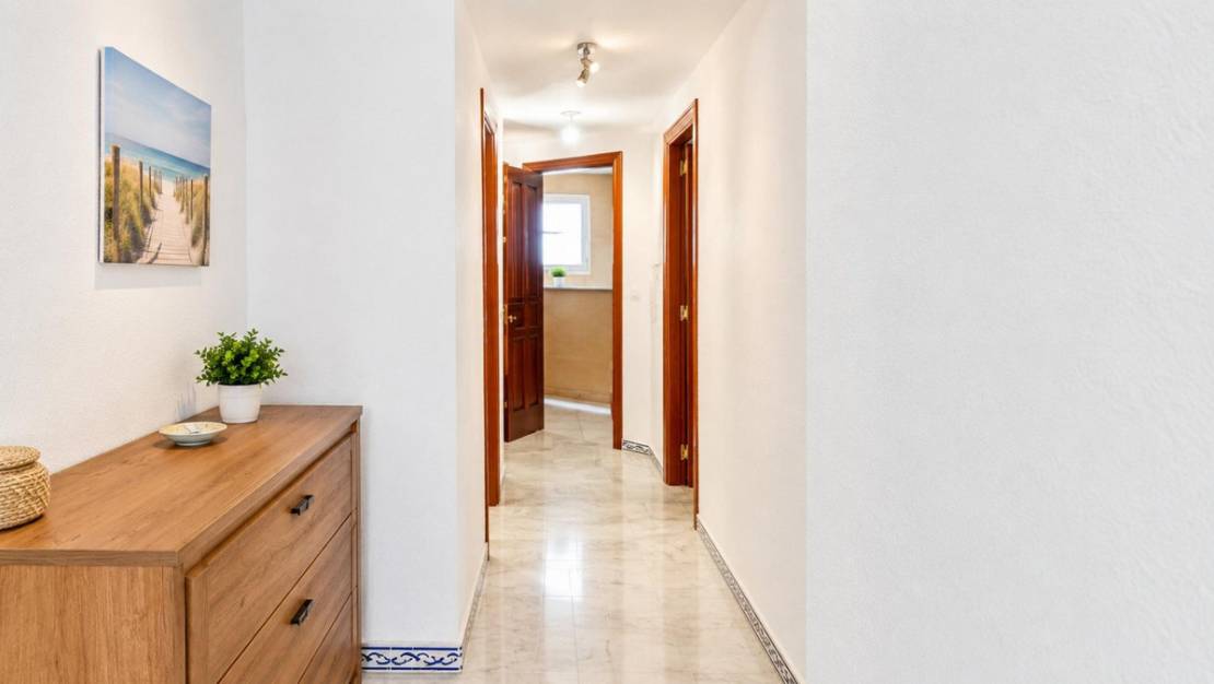 Venta - Apartment - Torrevieja - Playa de los Locos