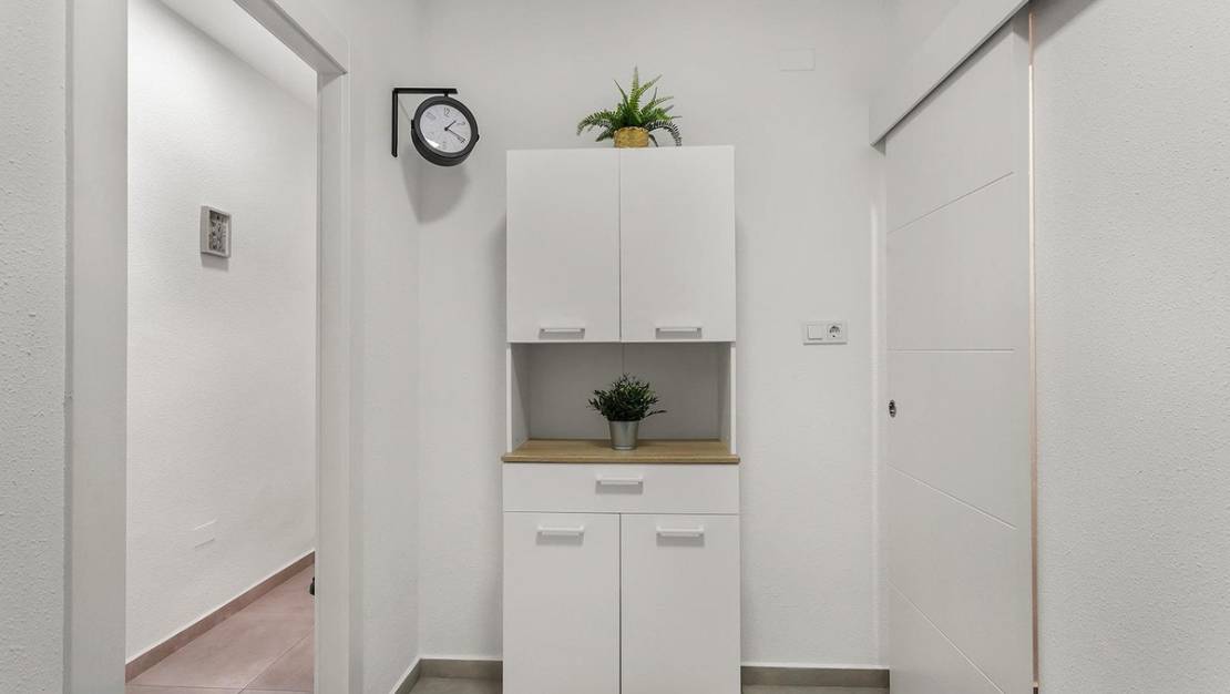 Venta - Apartment - Torrevieja - Playa de los Locos