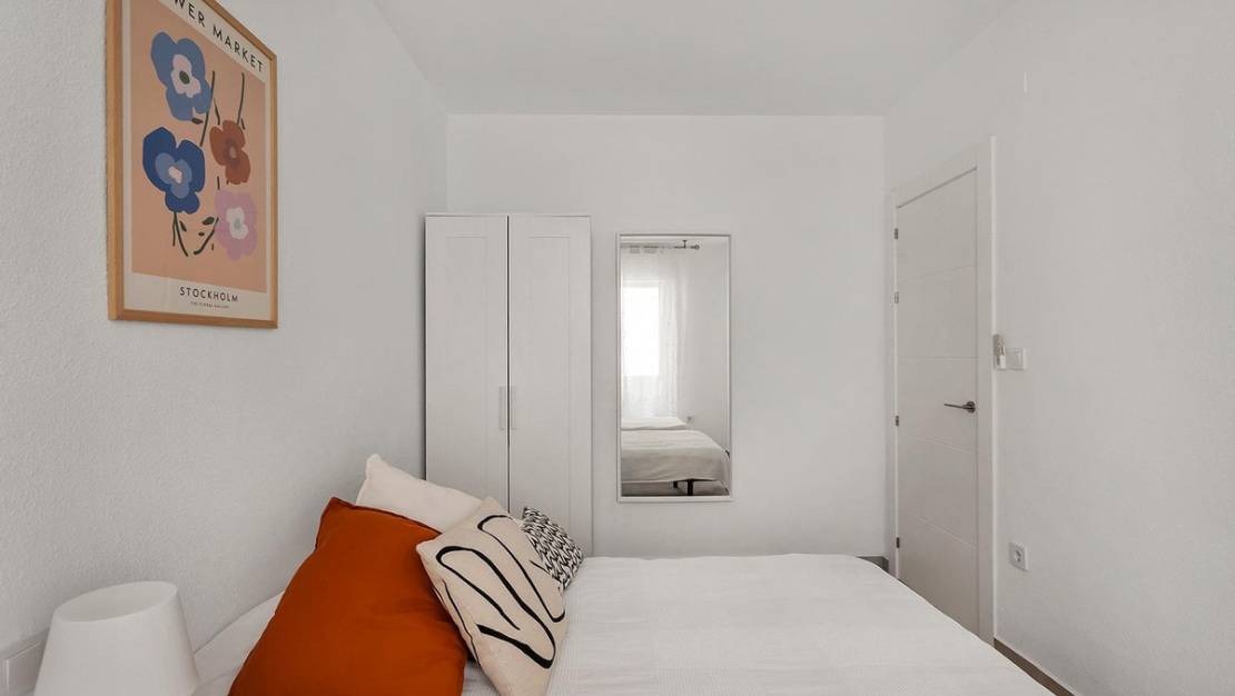 Venta - Apartment - Torrevieja - Playa de los Locos