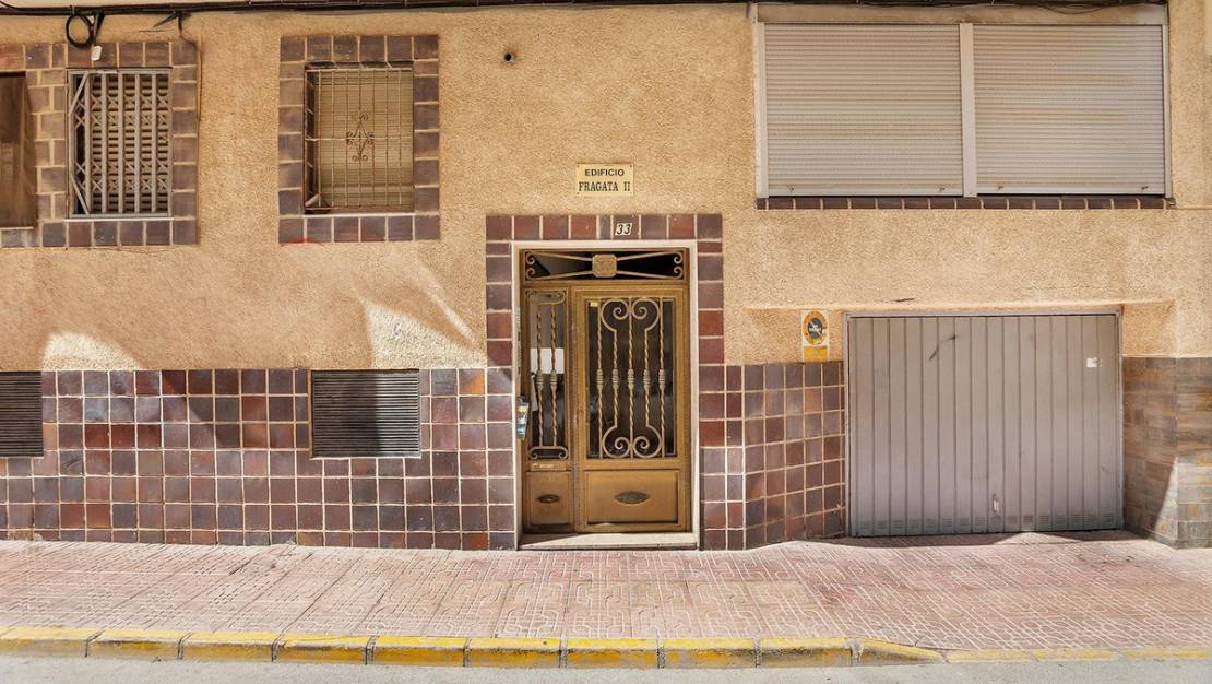 Venta - Apartment - Torrevieja - Playa de los Locos