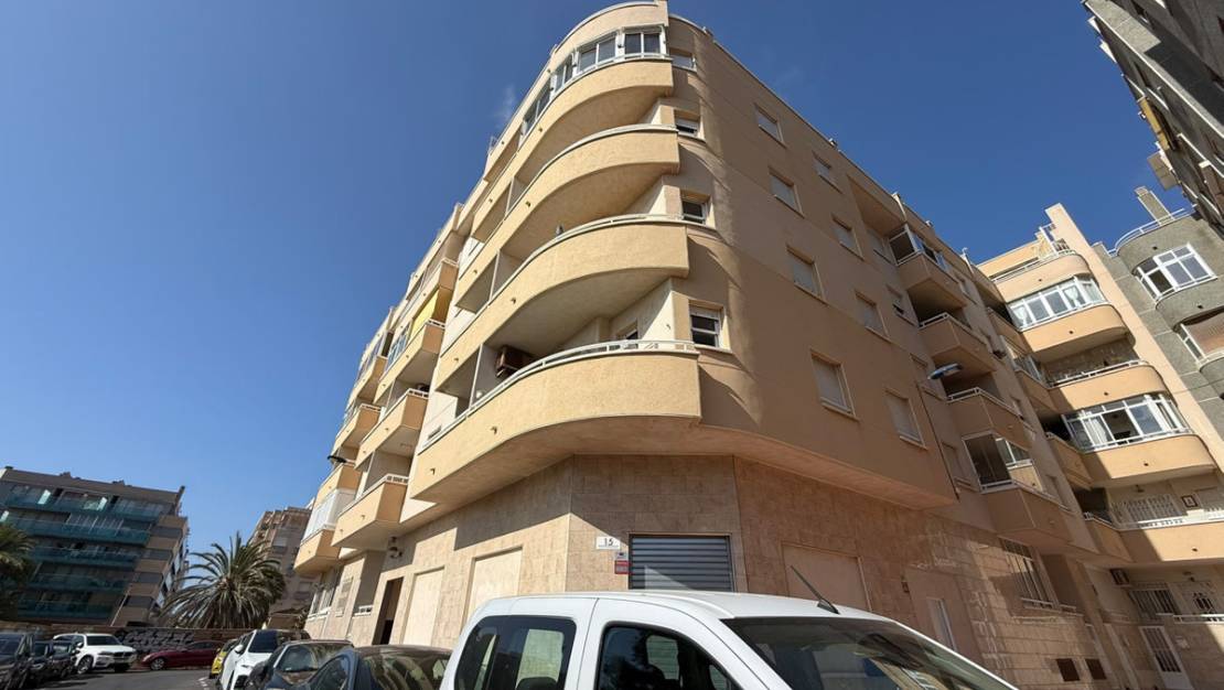 Venta - Apartment - Torrevieja - Playa de los Locos