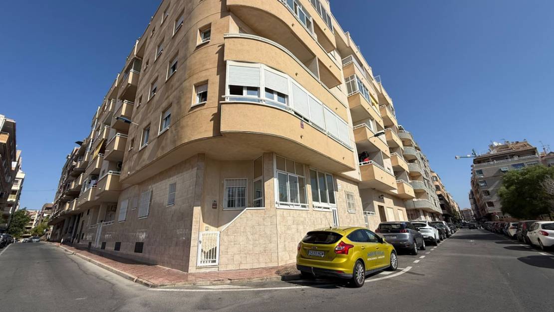 Venta - Apartment - Torrevieja - Playa de los Locos