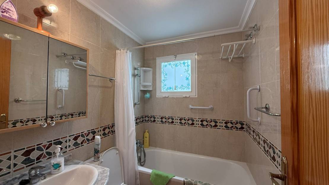 Venta - Apartment - Torrevieja - Playa de los Locos